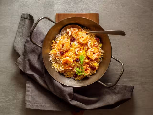 El arroz a la tumbada es unos de los platillos típicos de Veracruz