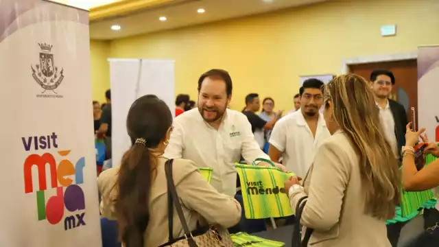 La presidenta municipal, Cecilia Patrón Laviada, impulsa una serie de acciones para atraer más turistas y fortalecer la economía local.