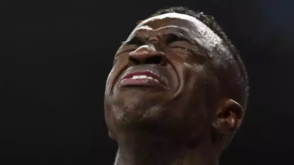 Usuarios en redes hacen memes del Balón de Oro 2024.