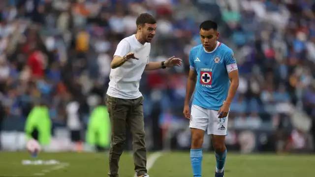El argentino rompe el silencio en el aeropuerto