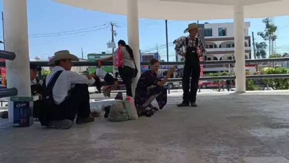 Se alistan 130 jóvenes para el Servicio Militar en Hecelchakán

