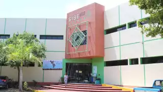 Trabajadores de Ecosur de Chetumal continúan protesta por recorte presupuestal millonario