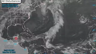 Tormenta tropical “Sara” continúa su trayectoria hacia el sur de Q. Roo