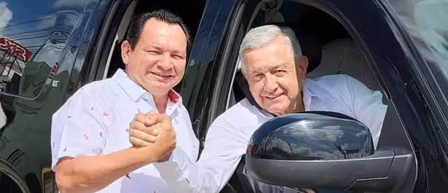Joaquín Díaz Mena y Andrés Manuel López Obrador