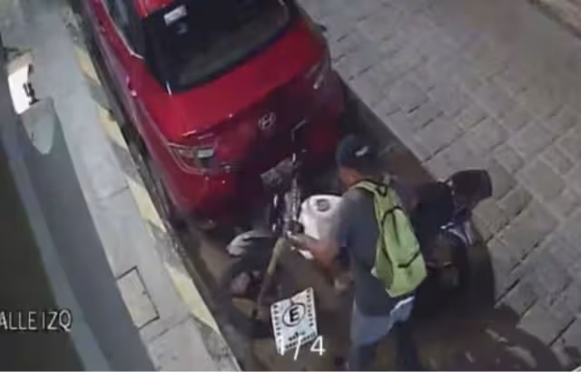 Una motocicleta fue robada en la zona Centro en cuestión de segundos