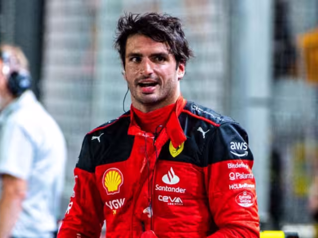 Carlos Sainz en la Pole Position y Checo Pérez en el lugar 18 para el GP México 2024