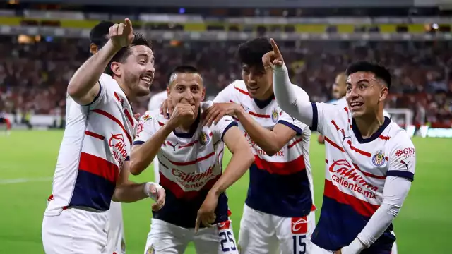 Chivas vence al Toluca 1-0 en Guadalajara