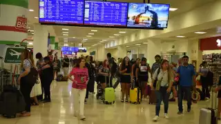 Disminuyen los vuelos en el aeropuerto de Cancún; se registraron 27 menos que ayer domingo