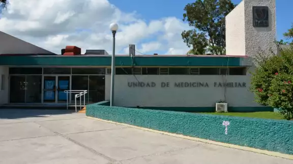 Buscan ofrecer espacio renovados, útiles y funcionales en beneﬁ cio del personal de salud