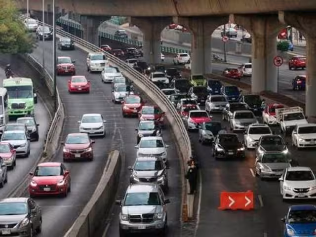 Hoy No Circula miércoles 26 de febrero de 2025 en CDMX y Edomex