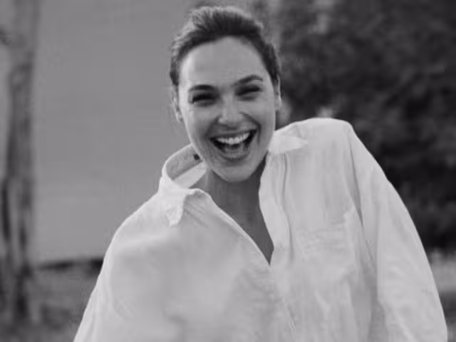 Gal Gadot antes del estreno de 'Blancanieves' realizó una importante ceremonia ante sus logros artísticos