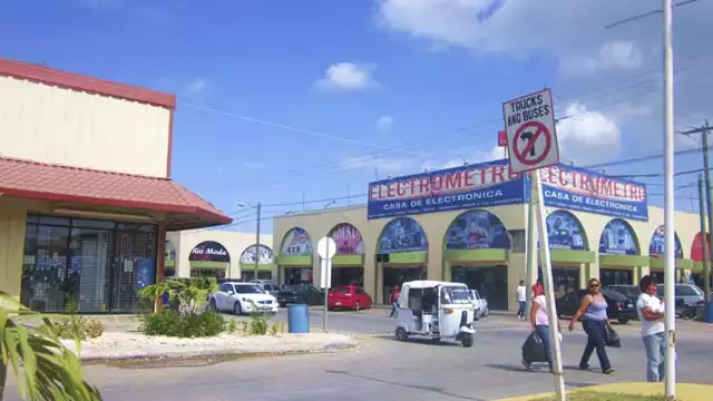 Se propone alianza entre Chetumal y Belice para combatir productos chinos.