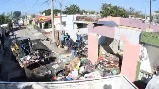 Retira Ayuntamiento de Mérida 21 toneladas de basura de un predio en Cordemex 