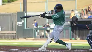 Olmecas de Tabasco evitan la barrida y se imponen 7-6 a los Tigres en Cancún