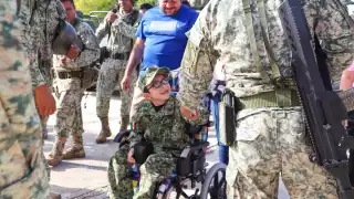 Soldado por un día: Ejército Mexicano cumple el sueño de Ángel Emmanuel en Escárcega