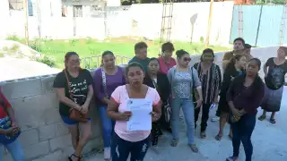 Padres de familia denuncian a Alcaldía de Campeche por detener obra escolar