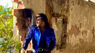 Albertano aparece en las redes sociales sin preocupación por las acusaciones en su contra, anunció colaboración con Alex Lora