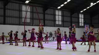 Niños y jóvenes cierran con éxito cursos 2025 de gimnasia y patinaje artístico en el CEDAR Campeche