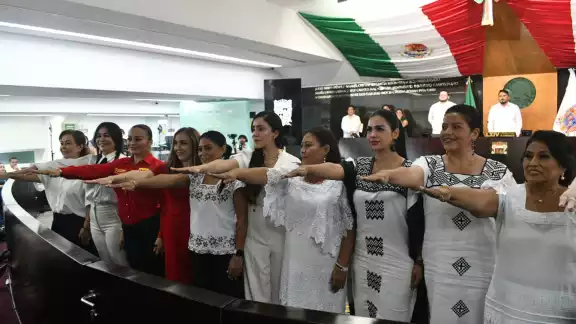 La morenista Marisela Flores presidirá la primera mesa directiva La morenista Marisela Flores presidirá la primera mesa directiva