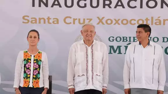 Se trata de la segunda gira semanal que encabezan Claudia Sheinbaum y AMLO 