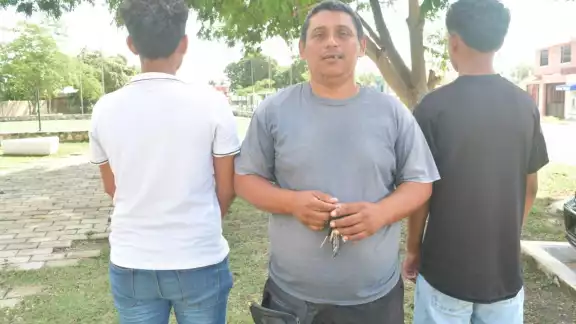 Padre denuncia agresión policial contra dos menores en Ampliación Revolución. Padre denuncia agresión policial contra dos menores en Ampliación Revolución.