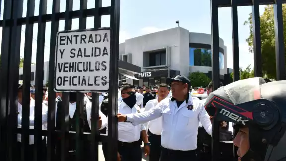 La Safin paga el salario mínimo vital (30% del sueldo) a 40 policías en investigación por protestas