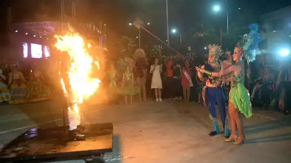 ¡Qué empiece la fiesta! Así quedó inaugurado el Carnaval de Campeche 2025
