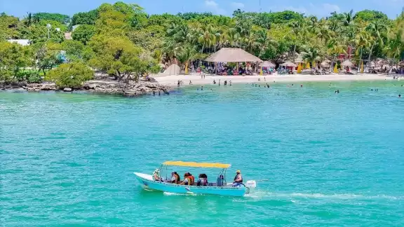 Ciudad del Carmen busca diversificar su economía con un plan integral de turismo a corto, mediano y largo plazo.