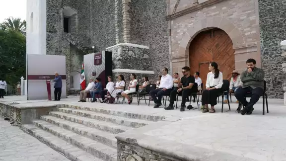 AMLO y Claudia Sheinbaum encabezan evento en Morelos. AMLO y Claudia Sheinbaum encabezan evento en Morelos.