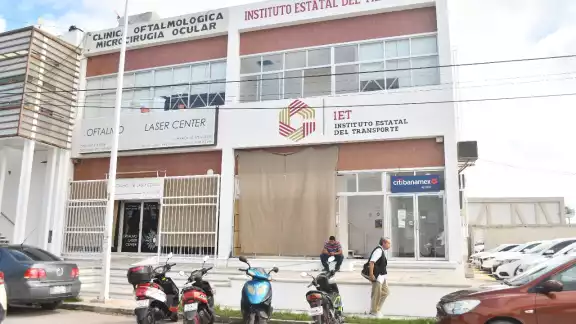 El Instituto Estatal del Transporte detuvo 14 unidades de transporte de pasajeros por plataformas digitales en 2024 por falta de permisos