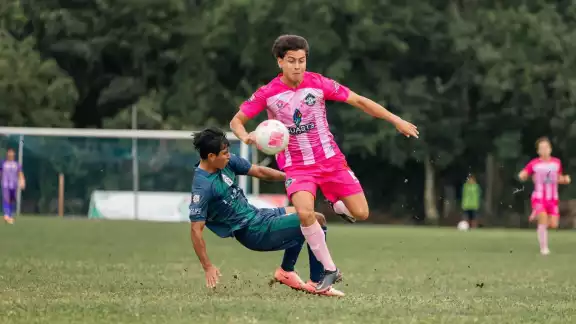 Ejidatarios Bonfil dio el campanazo y derrotó al Inter Playa del Carmen en la Parcela