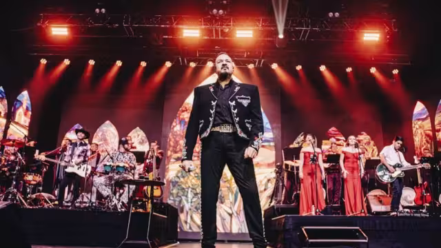 ¿Cómo reaccionó Pepe Aguilar a la  hospitalización de Christian Nodal?