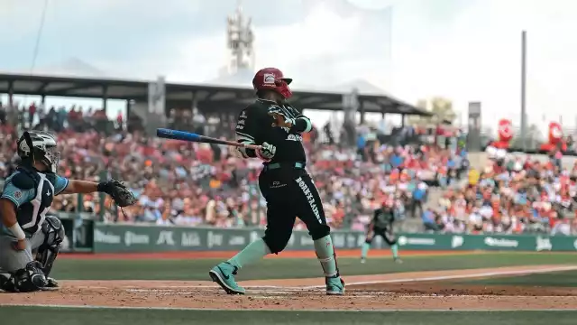 La ofensiva de los Diablos explotó en el Harp Helú para derrotar de nuevo a los Tigres.