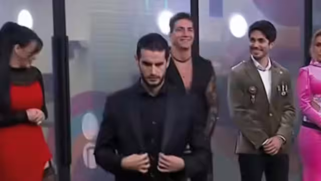 Adrián Marcelo asegura que la producción de LCDLFM, lo intentó callar de forma legal