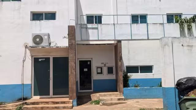 Las autoridades encontraron un vehículo que podría estar relacionado con dos asesinatos