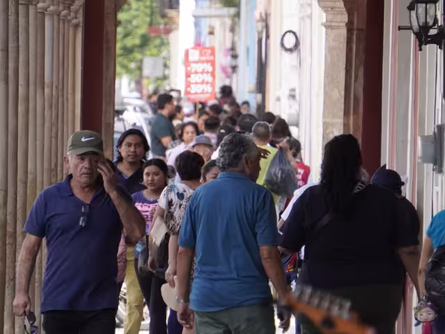 El aguinaldo es utilizado para hacer compras navideñas, pagar deudas pendientes y realizar inversiones personales o de ahorro