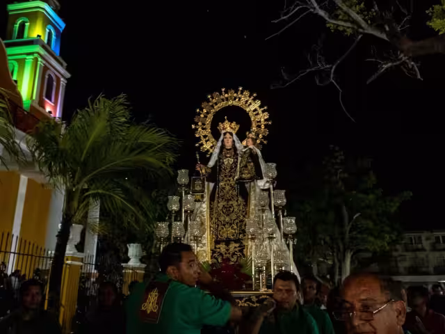 Inician festejos rumbo al jubileo 2026 por los 70 años de la coronación pontificia de la Virgen del Carmen en Campeche