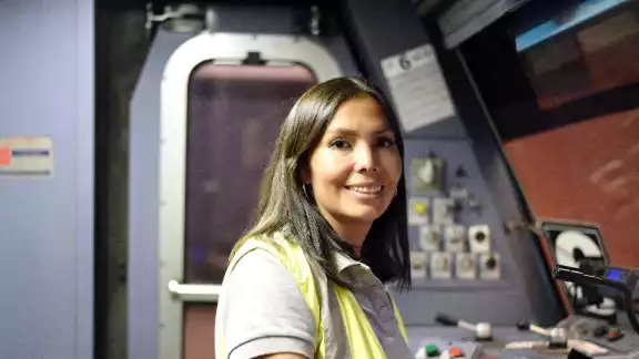 Sueldo y requisitos para ser chofer del Metro CDMX