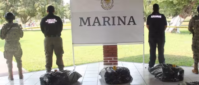 Secretaría de Marina realiza importante decomiso de cocaína en el puerto de Lázaro Cárdenas