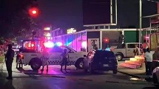 Tras detención del líder de taxistas en Cancún por homicidio, catean sindicato