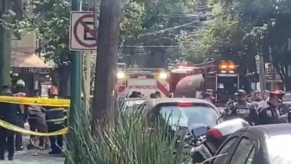 Fuerte explosión en plaza Galerías Insurgentes de la CDMX, deja un muerto y dos heridos Fuerte explosión en plaza Galerías Insurgentes de la CDMX, deja un muerto y dos heridos