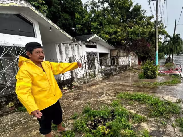 Lluvias interfieren en las actividades de los chetumalenses