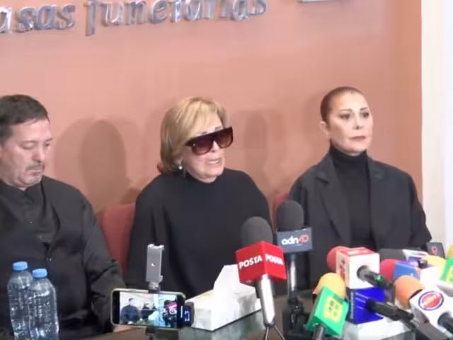 Alejandra Guzmán, Sylvia Pasquel y Luis Enrique revelan detalles de la muerte de su madre Silvia Pinal