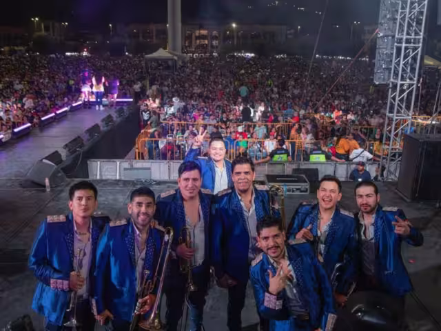 Banda Los Recoditos viven intento de asalto en carretera de Sonora