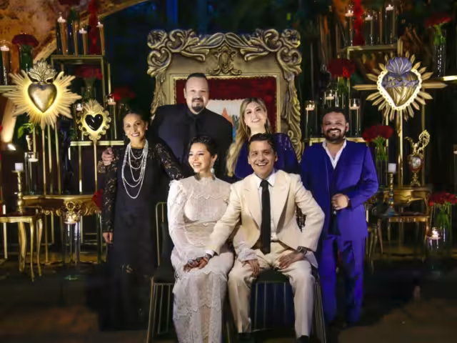 Revelan la verdadera relación entre Christian Nodal y sus suegros