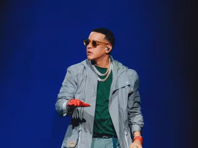Daddy Yankee revela que se divorcio de su esposa por 20 años, Mireddys González