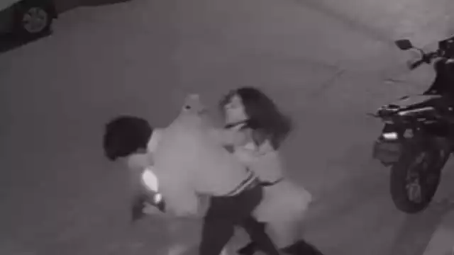 Familiares de Melanie reportan que la joven entró a cirugía, luego de la golpiza de Christian