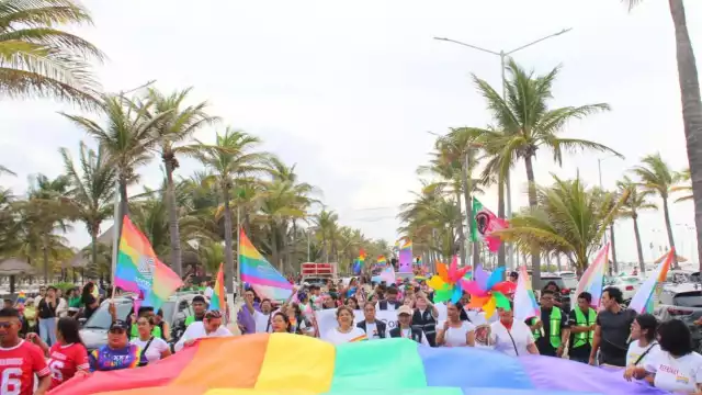 La XXII Marcha del Orgullo LGBTIQ+ se realizó en el Malecón Costero de Ciudad del Carmen.