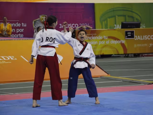 Quintanarroense, Jonathan Barrón, competirá en el Mundial de Taekwondo de Hong Kong.