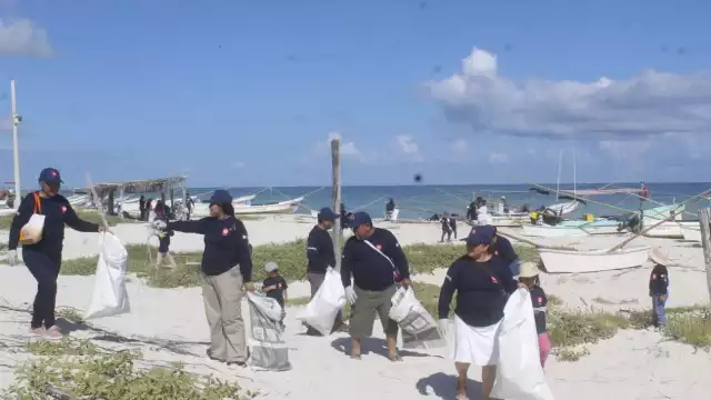 Se busca recolectar la mayor cantidad de basura posible, además de fortalecer la conciencia ambiental y promover la participación ciudadana